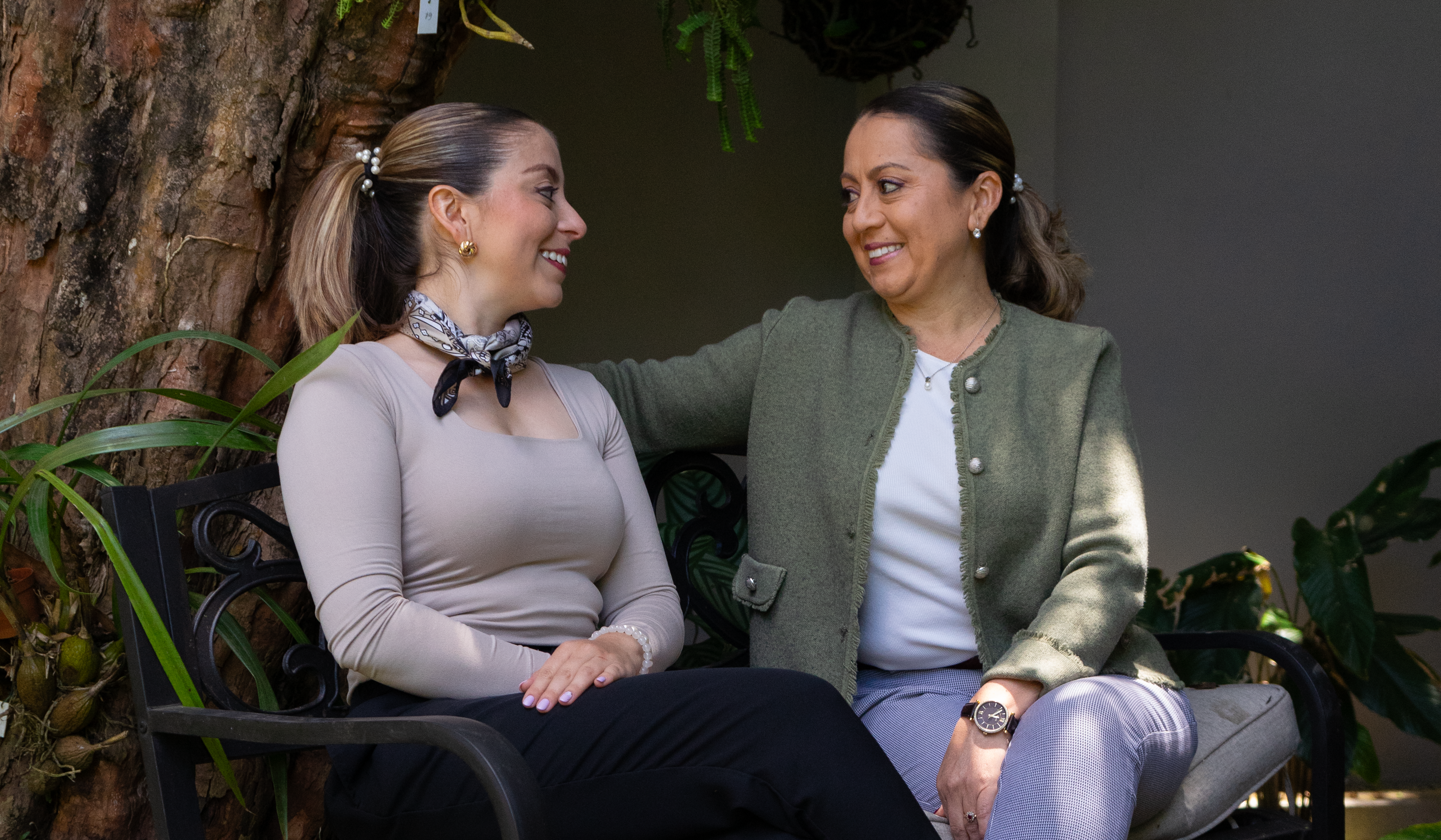 Valeria & Karen - Gerencia-1